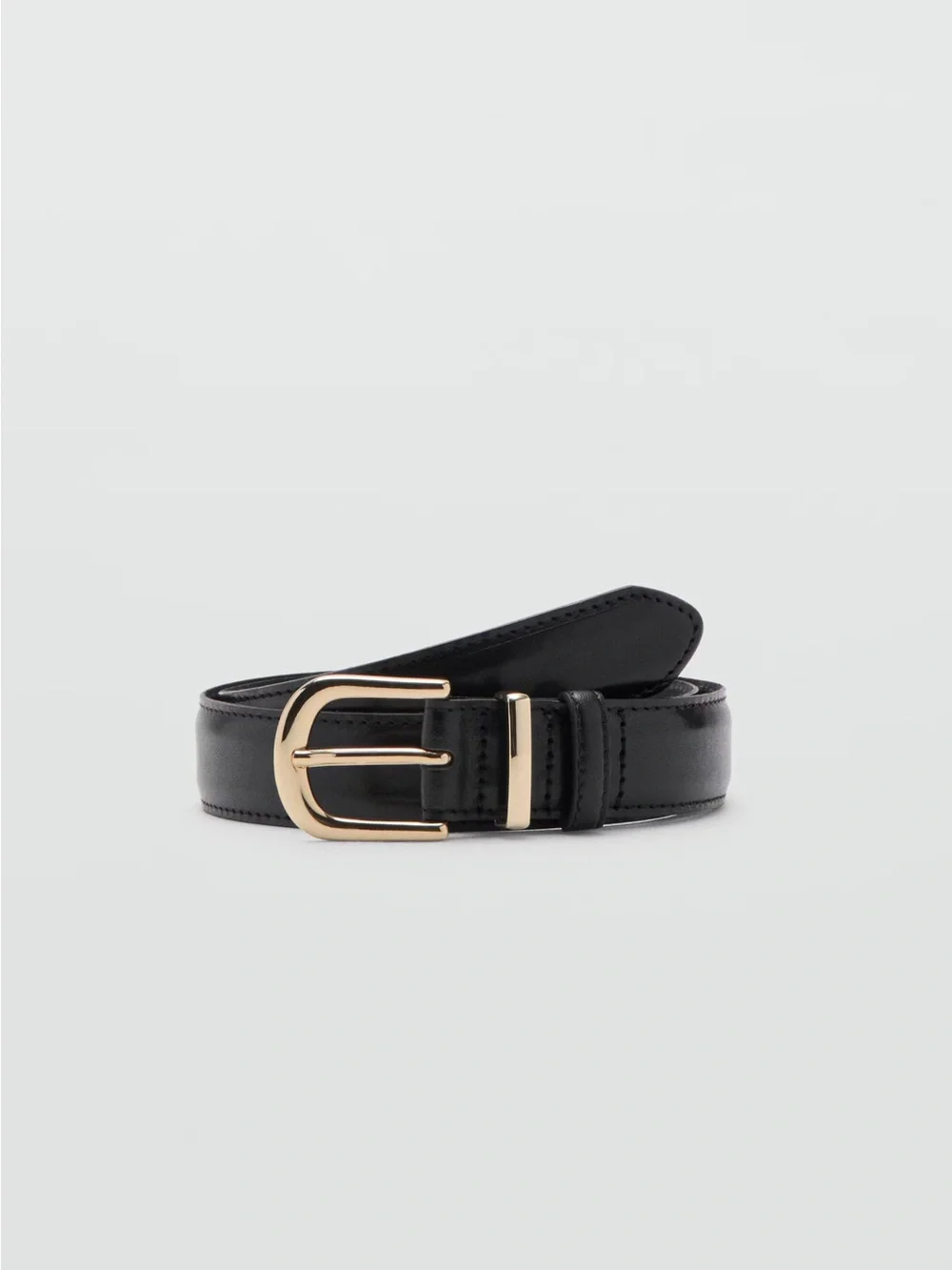 NWT (size small) MANGO BUCKLE LEATHER BELT